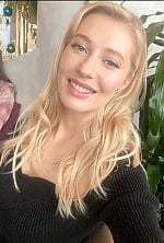 Ukrainian mail order bride Dariia from Kyiv with blonde hair and blue eye color - image 3