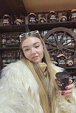 Ukrainian mail order bride Valeriia from Dubno with blonde hair and green eye color - image 43