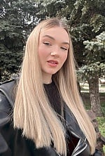 Ukrainian mail order bride Valeriia from Dubno with blonde hair and green eye color - image 36