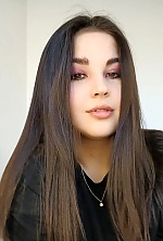 Ukrainian mail order bride Nataliia from Odesa with light brown hair and black eye color - image 5