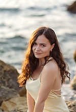 Ukrainian mail order bride Valeria from Kyiv with light brown hair and green eye color - image 3