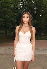 Ukrainian mail order bride Diana from Kyiv with light brown hair and green eye color - image 6