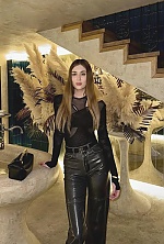 Ukrainian mail order bride Diana from Kyiv with light brown hair and green eye color - image 3