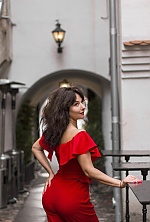 Ukrainian mail order bride Hanna from Kaunas with black hair and brown eye color - image 4