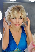 Ukrainian mail order bride Tatyana from Houston with blonde hair and blue eye color - image 2