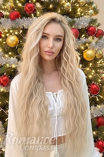 Ukrainian mail order bride Taisiia from Kyiv with blonde hair and blue eye color - image 1