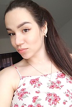 Ukrainian mail order bride Tatiana from Prague with light brown hair and brown eye color - image 10