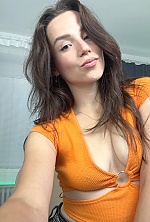 Ukrainian mail order bride Tatiana from Prague with light brown hair and brown eye color - image 9