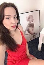 Ukrainian mail order bride Tatiana from Prague with light brown hair and brown eye color - image 5