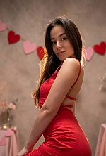 Ukrainian mail order bride Tatiana from Prague with light brown hair and brown eye color - image 11