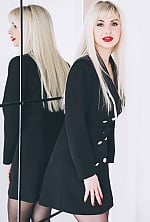 Ukrainian mail order bride Nataliia from Rivne with blonde hair and green eye color - image 11