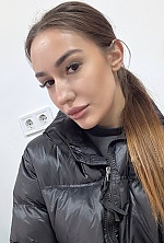 Ukrainian mail order bride Anna from Kyiv with brunette hair and brown eye color - image 2