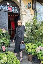 Ukrainian mail order bride Yuliia from Toronto with light brown hair and green eye color - image 9