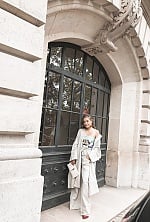 Ukrainian mail order bride Yuliia from Toronto with light brown hair and green eye color - image 2