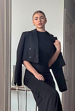 Ukrainian mail order bride Oleksandra from Chicago with blonde hair and green eye color - image 3