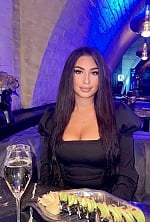 Ukrainian mail order bride Lamia from Kyiv with black hair and black eye color - image 3