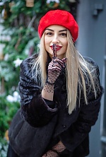 Ukrainian mail order bride Iulia from Kropyvnytskyi with blonde hair and brown eye color - image 15