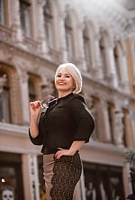 Ukrainian mail order bride Nataliia from Kyiv with blonde hair and hazel eye color - image 8