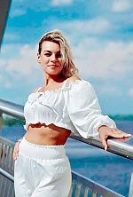 Ukrainian mail order bride Juliya from Odesa with blonde hair and blue eye color - image 4