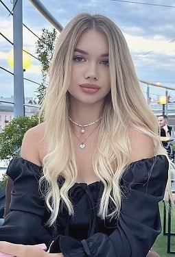 Oksana, 23 y.o. from Wroclaw, Poland