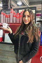 Ukrainian mail order bride Roza from Berlin with brunette hair and green eye color - image 10