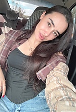 Ukrainian mail order bride Ilona from Kharkiv with black hair and brown eye color - image 2