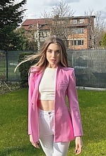 Ukrainian mail order bride Anna from Kyiv with light brown hair and green eye color - image 5