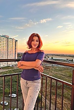 Ukrainian mail order bride Tetiana from Odesa with auburn hair and grey eye color - image 6