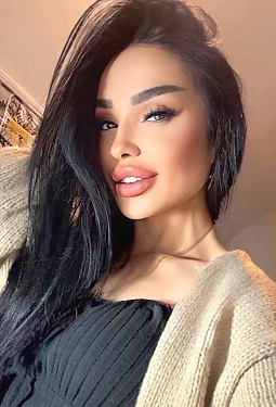 Olena, 42 y.o. from Berlin, Germany