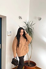 Ukrainian mail order bride Olena from Berlin with black hair and hazel eye color - image 6