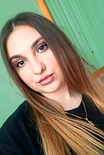 Ukrainian mail order bride Anna from Prague with light brown hair and green eye color - image 11