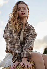 Ukrainian mail order bride Mariia from Vinnytsia with light brown hair and green eye color - image 5