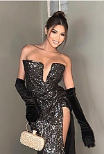 Ukrainian mail order bride Ket from Bangkok with brunette hair and blue eye color - image 4