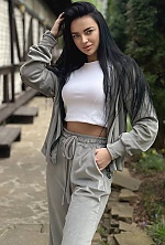 Ukrainian mail order bride Olena from Kharkiv with black hair and green eye color - image 10