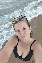 Ukrainian mail order bride Katerina from Kyiv with auburn hair and green eye color - image 9