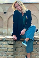 Ukrainian mail order bride Elizaveta from Kyiv with light brown hair and green eye color - image 3