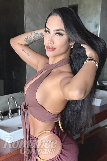 Ukrainian mail order bride Raquel from S&atilde;o Paulo with black hair and brown eye color - image 1
