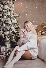 Ukrainian mail order bride Anna from Kyiv with blonde hair and green eye color - image 18