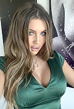 Ukrainian mail order bride Sarah from Warsaw with light brown hair and blue eye color - image 7