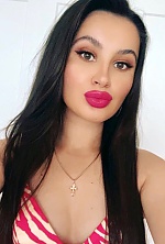 Ukrainian mail order bride Olena from Leipzig with black hair and hazel eye color - image 7