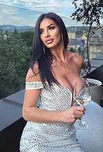 Ukrainian mail order bride Olga from Uzhhorod with black hair and brown eye color - image 6