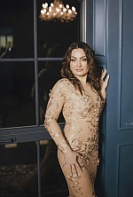 Ukrainian mail order bride Alena from Milan with light brown hair and hazel eye color - image 28