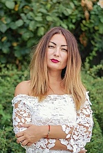 Ukrainian mail order bride Alena from Milan with light brown hair and hazel eye color - image 6