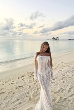 Ukrainian mail order bride Viktoria from Kiyiv with light brown hair and blue eye color - image 4