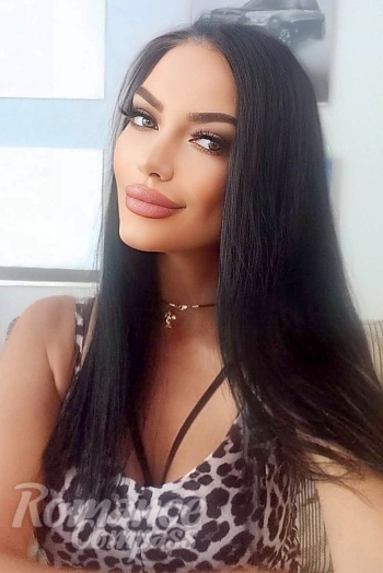 Ukrainian mail order bride Olesya from Prague with black hair and brown eye color - image 1