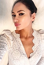 Ukrainian mail order bride Olesya from Prague with black hair and brown eye color - image 15