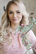 Ukrainian mail order bride Alina from Dnipro with blonde hair and hazel eye color - image 5