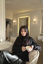 Ukrainian mail order bride Oksana from Kyiv with light brown hair and brown eye color - image 4