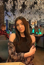 Ukrainian mail order bride Anastasiia from Kyiv with light brown hair and brown eye color - image 7