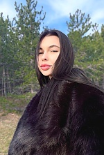 Ukrainian mail order bride Alina from Kyiv with black hair and brown eye color - image 6